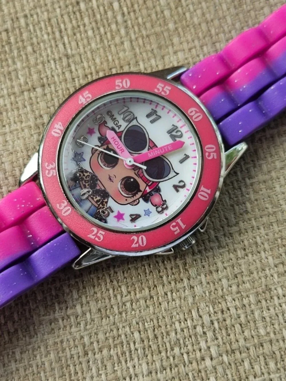 LOL Surprise Girl Wristwatch Purple/Pink Tone Rubber Strap Analog Quartz Watch